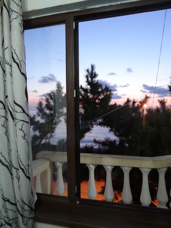 Festina Lente Hotel Koboeleti Buitenkant foto